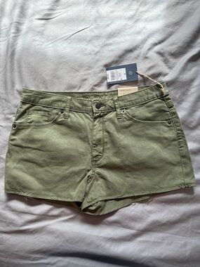 Universal Thread Olive Green Denim Shorts - Casual Five-Pocket